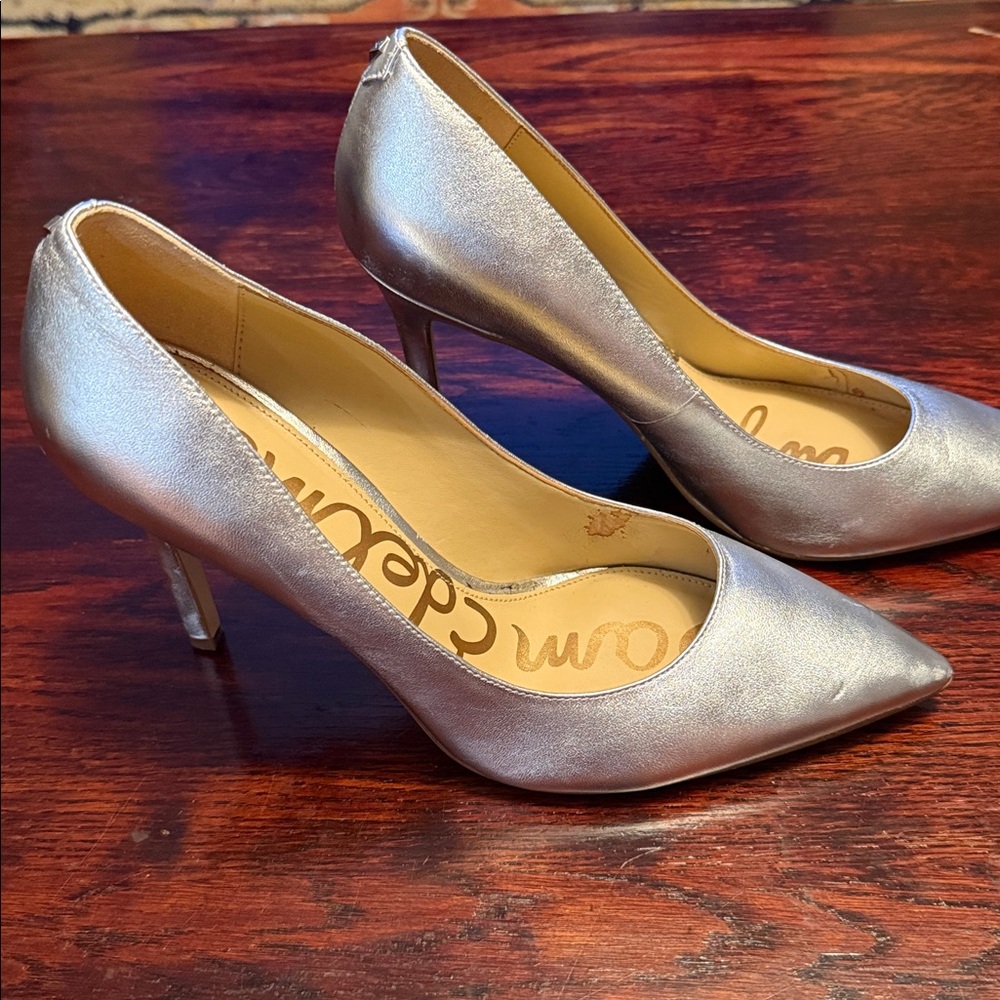 Sam Edelman Metallic Silver Heels 4” heel Size 9 - Picture 2 of 8
